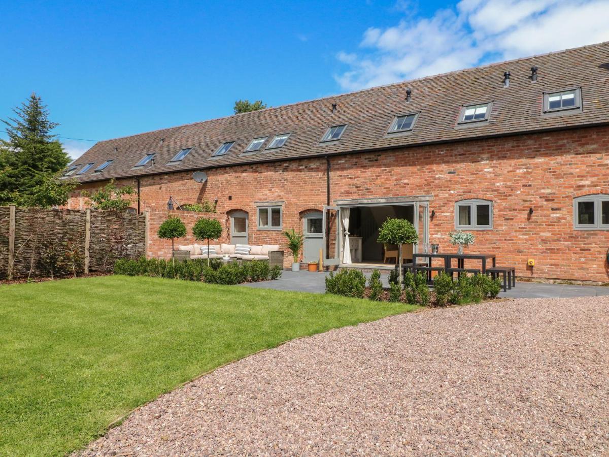Upper Barn Villa Stafford Eksteriør billede